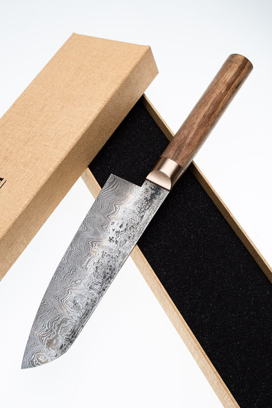 Damascus Santoku 500L Walnut