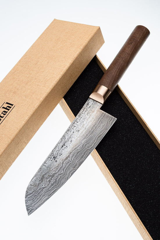Damascus Santoku 500L Walnut